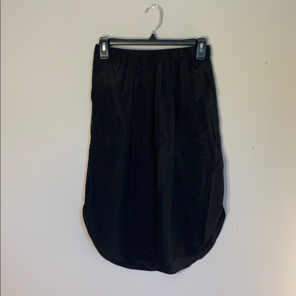 High-waisted skirt